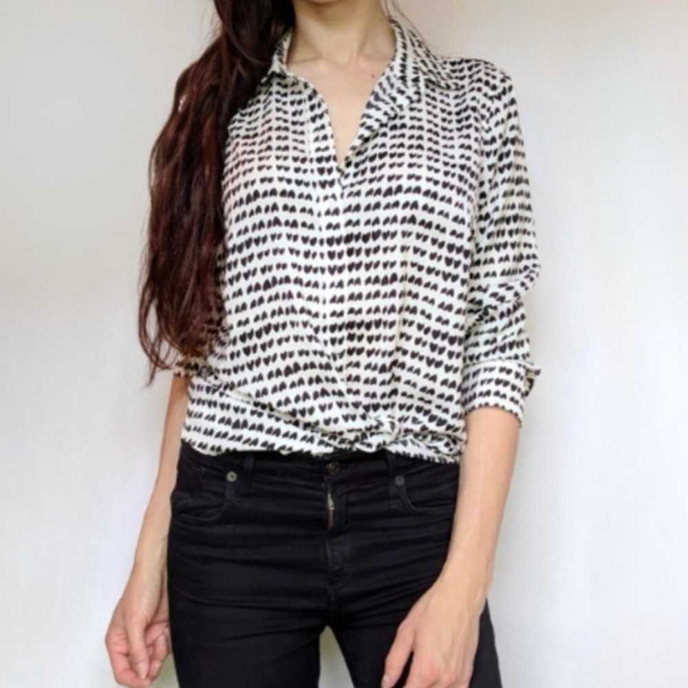 J Crew Heart Print Long Sleeve Blouse Size Medium - Picture 3 of 10